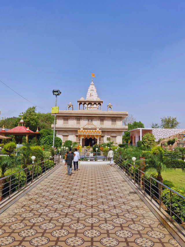 Jhadi Wale Hanuman Ji Temple Naujhil Mathura