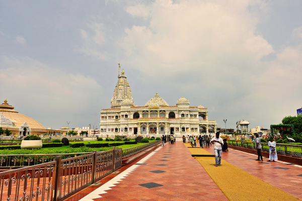 prem mandir vrindavan