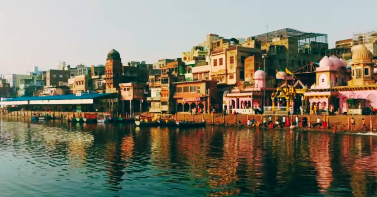 Mathura junction To Vishram Ghat Distance